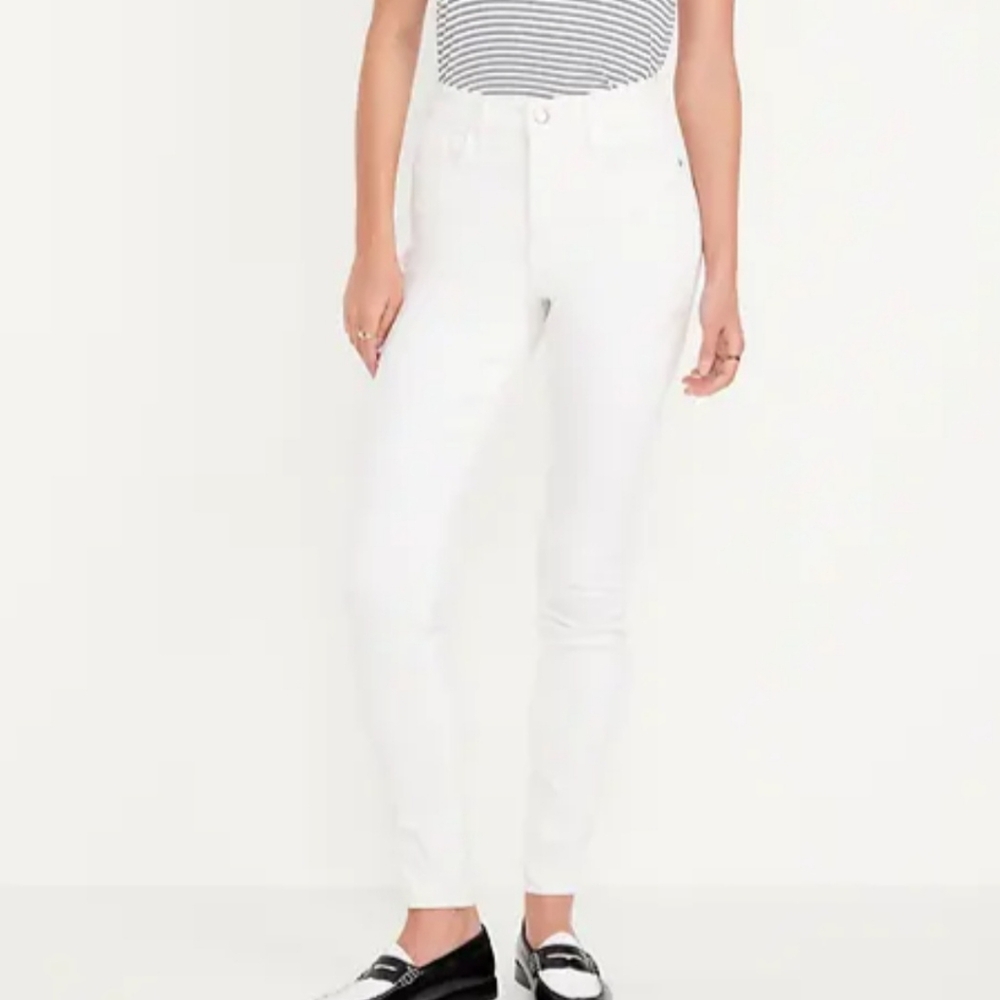 Old Navy Mid-Rise Rocksrar Ripped/Distressed Skinny White Jeans